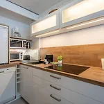 In-out - Heart Of Superb Apartment, Wifi - Les Duplex Des Lauzieres Apartment Val Thorens