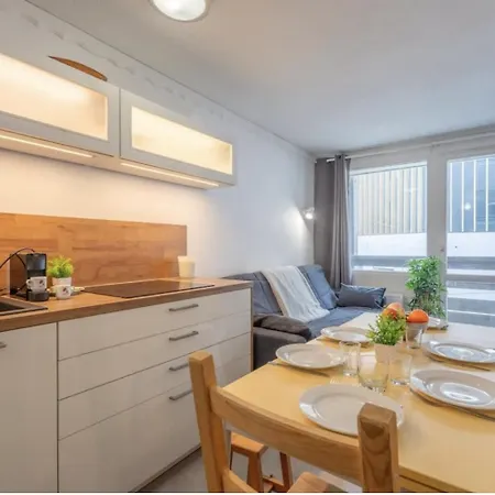 In-out - Heart Of Superb Apartment, Wifi - Les Duplex Des Lauzieres Val Thorens
